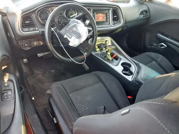 2C3CDZAG4HH658594 2017 DODGE CHALLENGER - Image 8