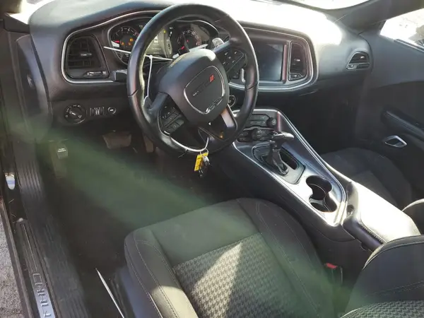 2C3CDZAG4JH112142 2018 DODGE CHALLENGER - Image 8