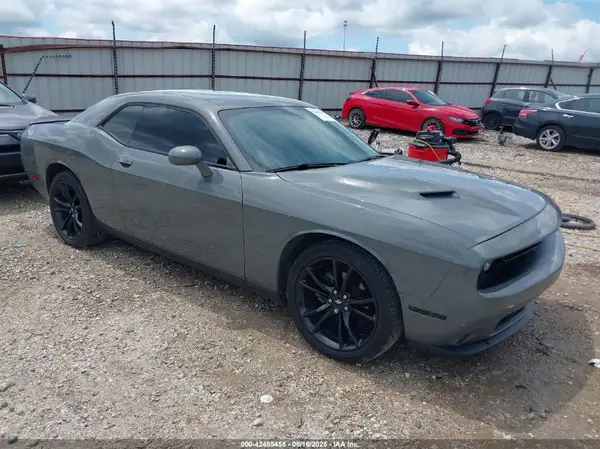 2C3CDZAG4JH118460 2018 DODGE CHALLENGER - Image 1
