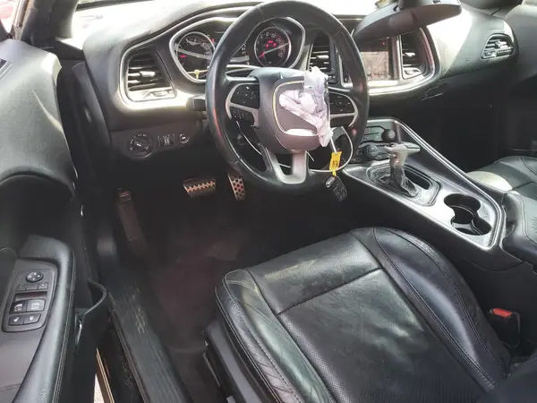 2C3CDZAG4JH131922 2018 DODGE CHALLENGER - Image 8