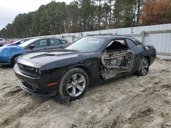 2C3CDZAG4JH172485 2018 DODGE CHALLENGER - Image 1