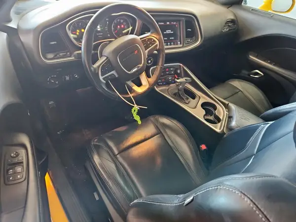 2C3CDZAG4JH200110 2018 DODGE CHALLENGER - Image 8
