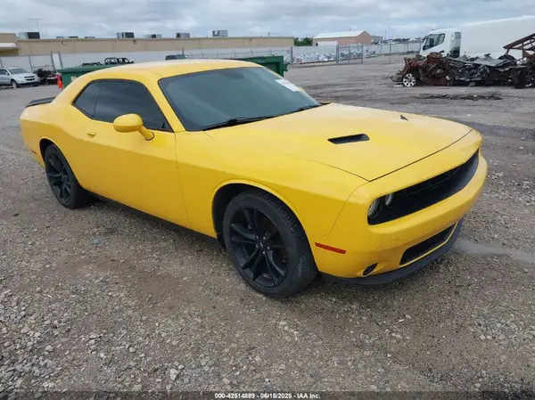 2C3CDZAG4JH204562 2018 DODGE CHALLENGER - Image 1