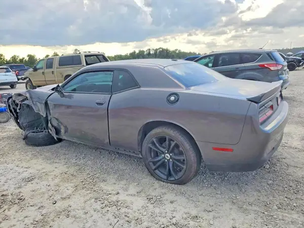 2C3CDZAG4JH204724 2018 DODGE CHALLENGER - Image 2