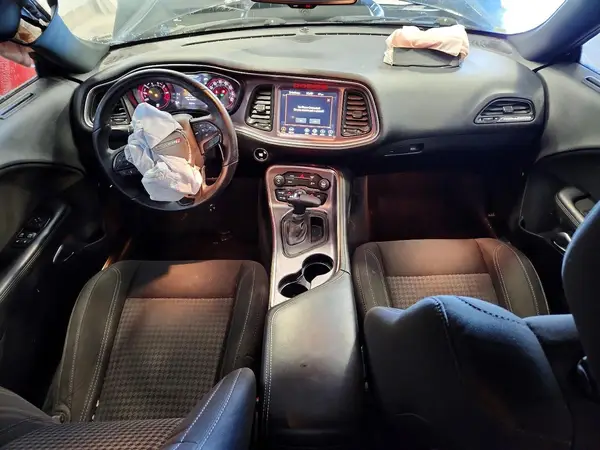 2C3CDZAG4JH218798 2018 DODGE CHALLENGER - Image 8