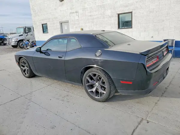 2C3CDZAG4JH219806 2018 DODGE CHALLENGER - Image 2