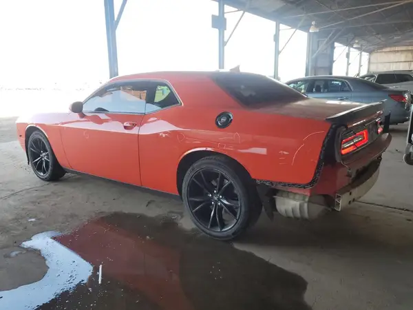 2C3CDZAG4JH224052 2018 DODGE CHALLENGER - Image 2