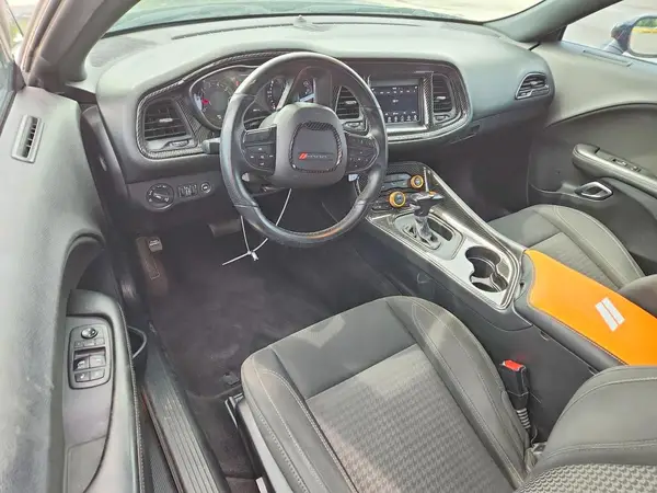 2C3CDZAG4JH226903 2018 DODGE CHALLENGER - Image 8