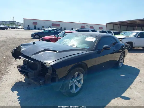 2C3CDZAG4JH245404 2018 DODGE CHALLENGER - Image 2