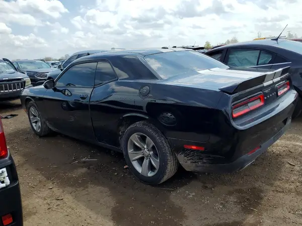 2C3CDZAG4JH245998 2018 DODGE CHALLENGER - Image 2