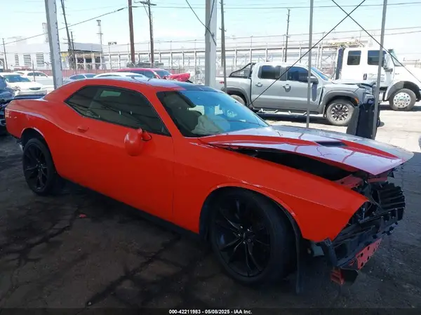 2C3CDZAG4JH246553 2018 DODGE CHALLENGER - Image 1