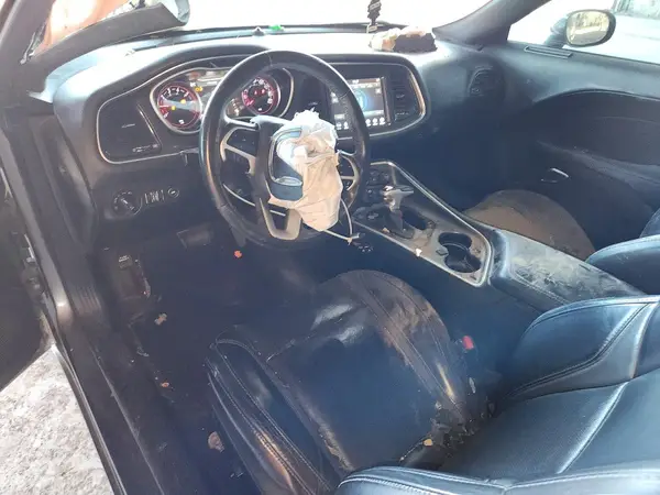 2C3CDZAG4JH258914 2018 DODGE CHALLENGER - Image 8