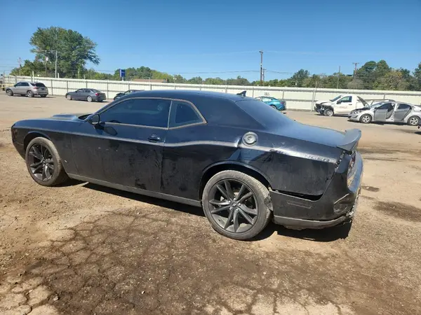 2C3CDZAG4JH271033 2018 DODGE CHALLENGER - Image 2