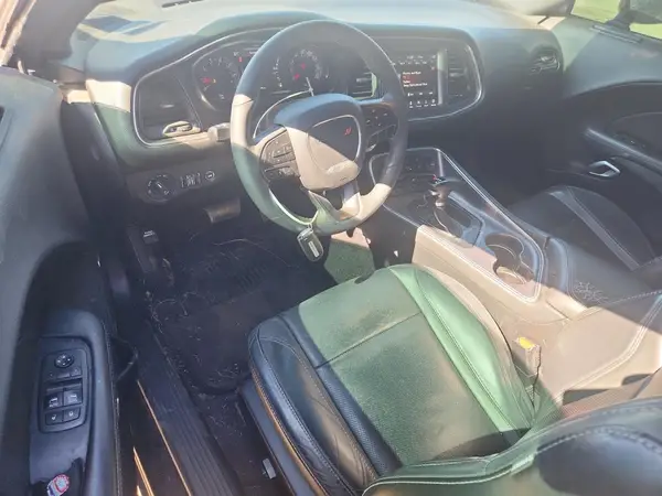 2C3CDZAG4JH271033 2018 DODGE CHALLENGER - Image 8