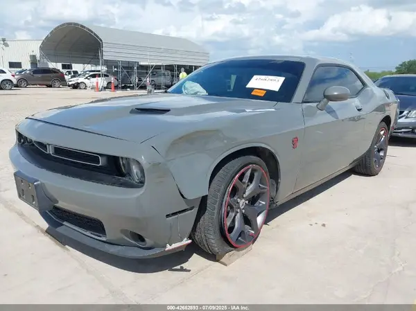 2C3CDZAG4JH280377 2018 DODGE CHALLENGER - Image 2