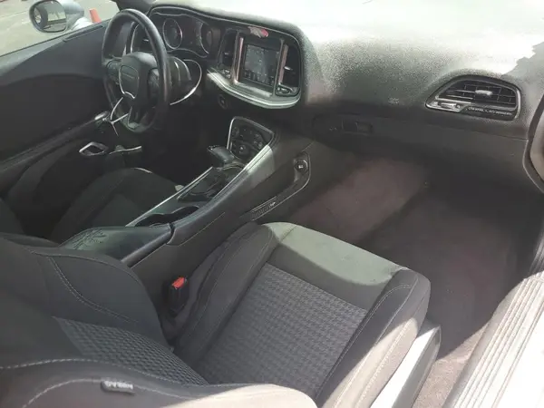 2C3CDZAG4JH294747 2018 DODGE CHALLENGER - Image 8