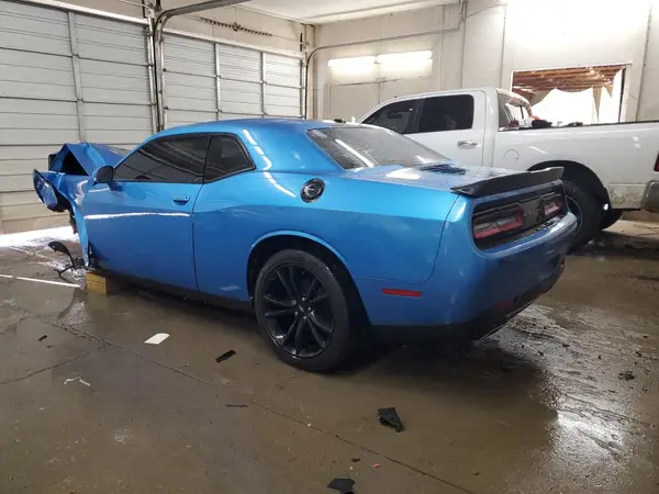 2C3CDZAG4JH310980 2018 DODGE CHALLENGER - Image 2