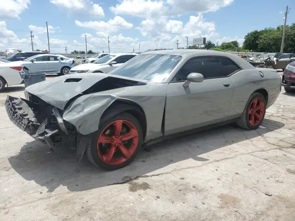 2C3CDZAG4JH327987 2018 DODGE CHALLENGER - Image 1