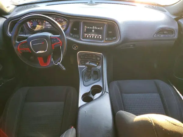 2C3CDZAG4JH328184 2018 DODGE CHALLENGER - Image 8