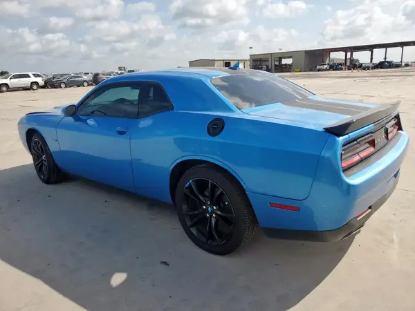 2C3CDZAG4JH334261 2018 DODGE CHALLENGER - Image 2
