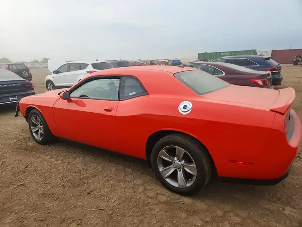 2C3CDZAG4JH339069 2018 DODGE CHALLENGER - Image 2