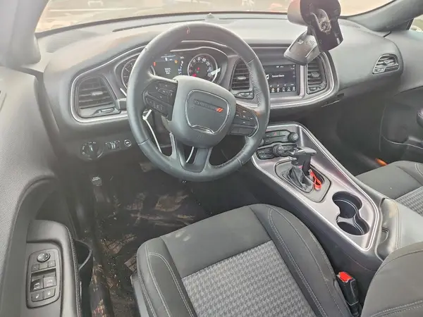 2C3CDZAG4JH339069 2018 DODGE CHALLENGER - Image 8