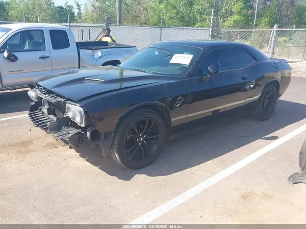2C3CDZAG4JH339203 2018 DODGE CHALLENGER - Image 2
