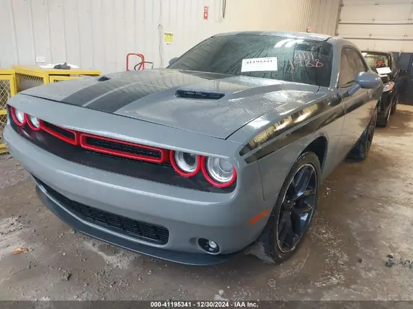 2C3CDZAG4KH509027 2019 DODGE CHALLENGER - Image 2