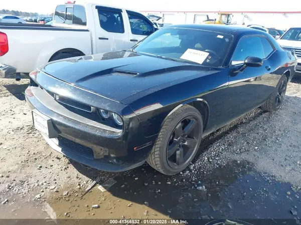 2C3CDZAG4KH524420 2019 DODGE CHALLENGER - Image 2