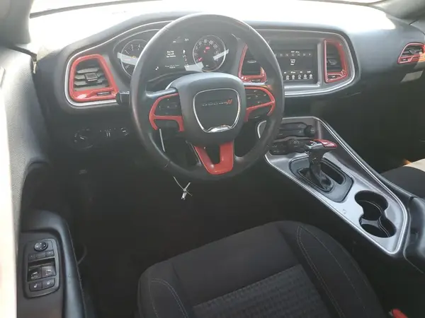 2C3CDZAG4KH525227 2019 DODGE CHALLENGER - Image 8
