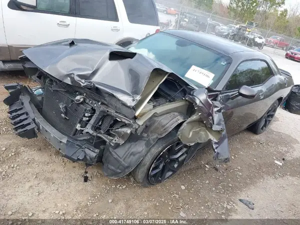 2C3CDZAG4KH530251 2019 DODGE CHALLENGER - Image 2