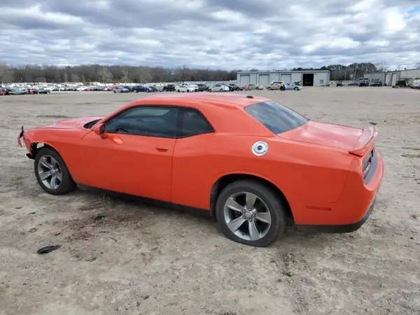 2C3CDZAG4KH531674 2019 DODGE CHALLENGER - Image 2