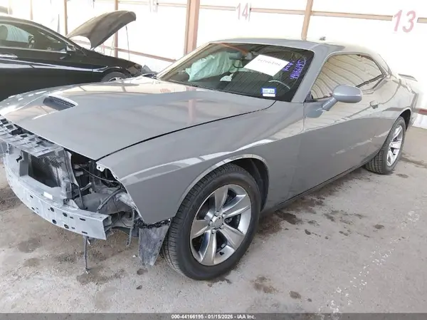 2C3CDZAG4KH606664 2019 DODGE CHALLENGER - Image 2