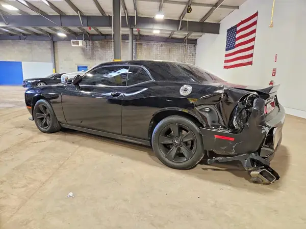 2C3CDZAG4KH618359 2019 DODGE CHALLENGER - Image 2