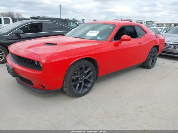 2C3CDZAG4KH652317 2019 DODGE CHALLENGER - Image 2