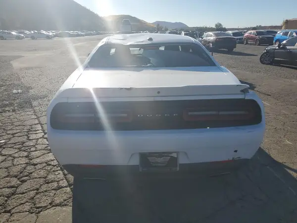 2019 DODGE CHALLENGER auction photo 6