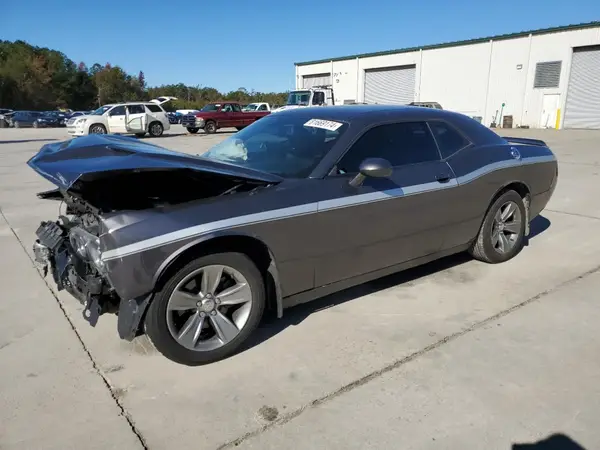 2C3CDZAG4KH677797 2019 DODGE CHALLENGER - Image 1