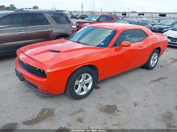 2C3CDZAG4KH679792 2019 DODGE CHALLENGER - Image 2