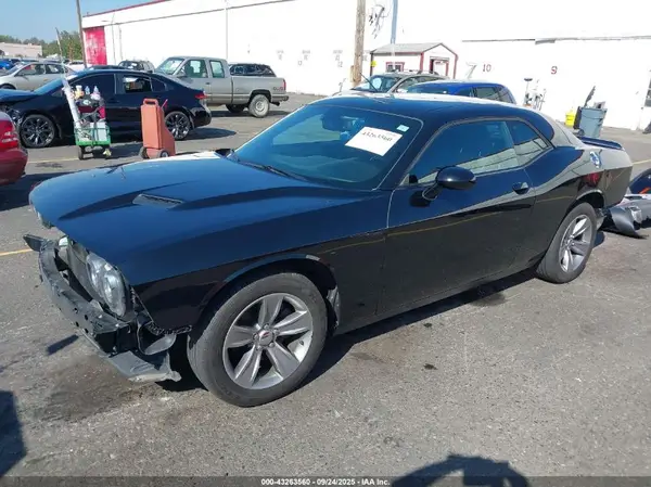 2C3CDZAG4KH687634 2019 DODGE CHALLENGER - Image 2