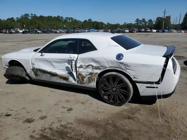 2C3CDZAG4KH687732 2019 DODGE CHALLENGER - Image 2