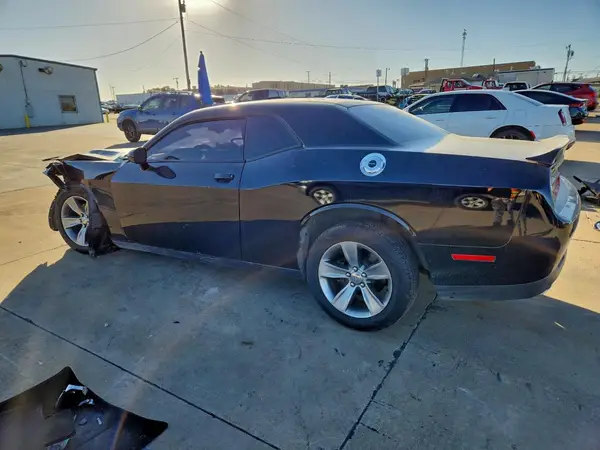 2C3CDZAG4KH694258 2019 DODGE CHALLENGER - Image 2