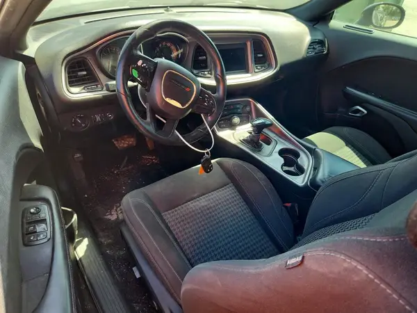 2C3CDZAG4KH699850 2019 DODGE CHALLENGER - Image 8