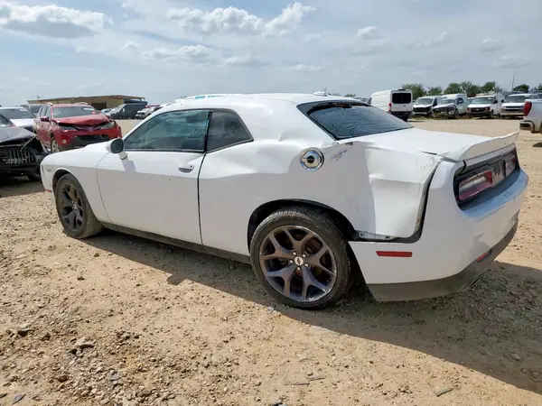 2C3CDZAG4KH727677 2019 DODGE CHALLENGER - Image 2
