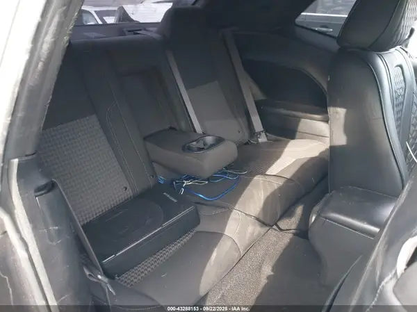 2C3CDZAG4KH733480 2019 DODGE CHALLENGER - Image 8