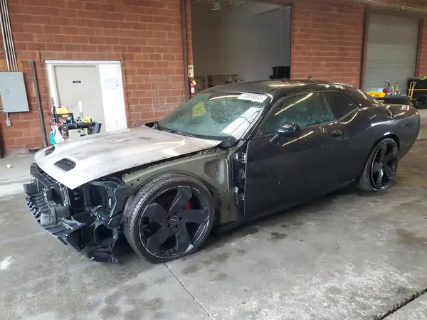 2C3CDZAG4KH733768 2019 DODGE CHALLENGER - Image 1