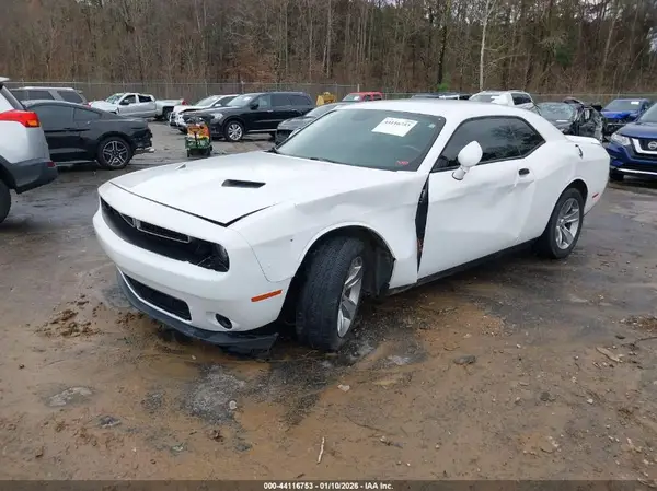 2C3CDZAG4KH744754 2019 DODGE CHALLENGER - Image 2