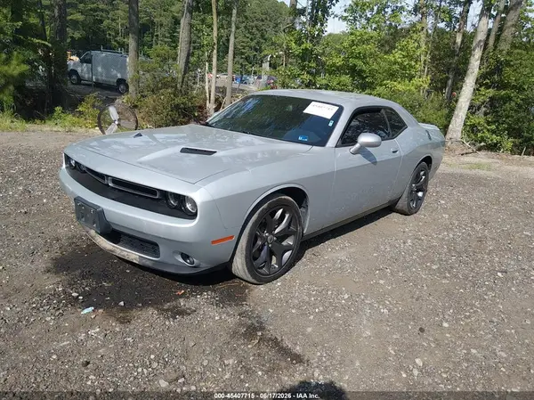 2C3CDZAG4KH751171 2019 DODGE CHALLENGER - Image 2