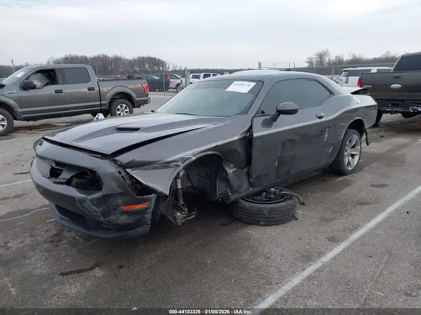2C3CDZAG4KH751221 2019 DODGE CHALLENGER - Image 2