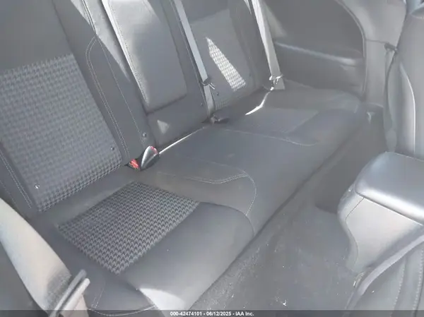 2C3CDZAG4KH751610 2019 DODGE CHALLENGER - Image 8