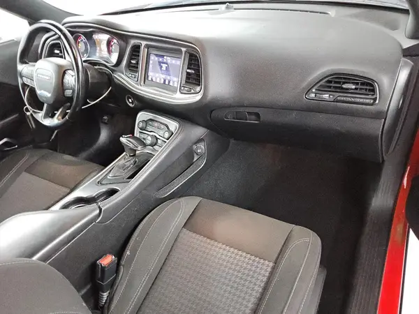 2C3CDZAG4LH138680 2020 DODGE CHALLENGER - Image 8